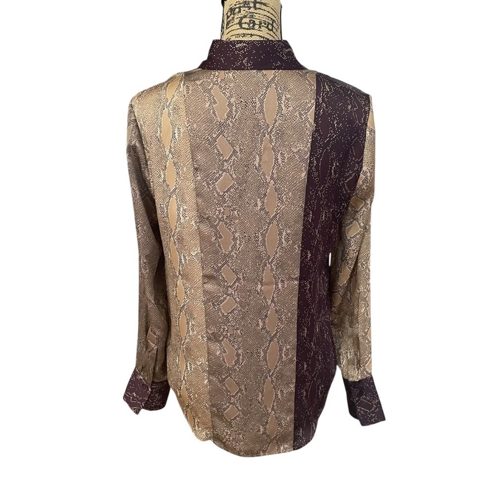 Equipment Femme Yvonet Button Down Blouse Top Brown Snakeskin Print Size Small - Picture 2 of 8